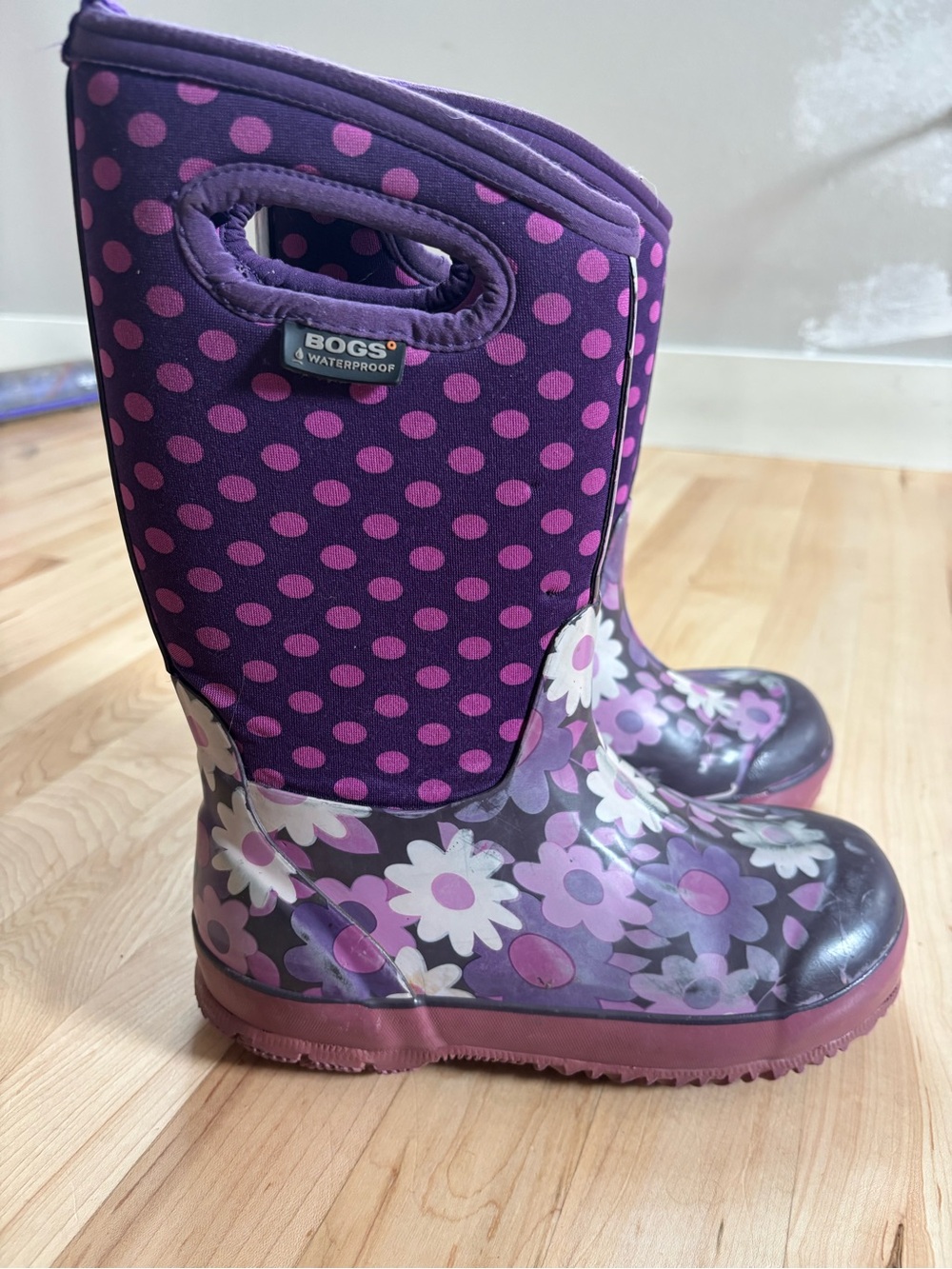 Waterproof Girls Purple Polka Dot Floral Bogs, Size 2
